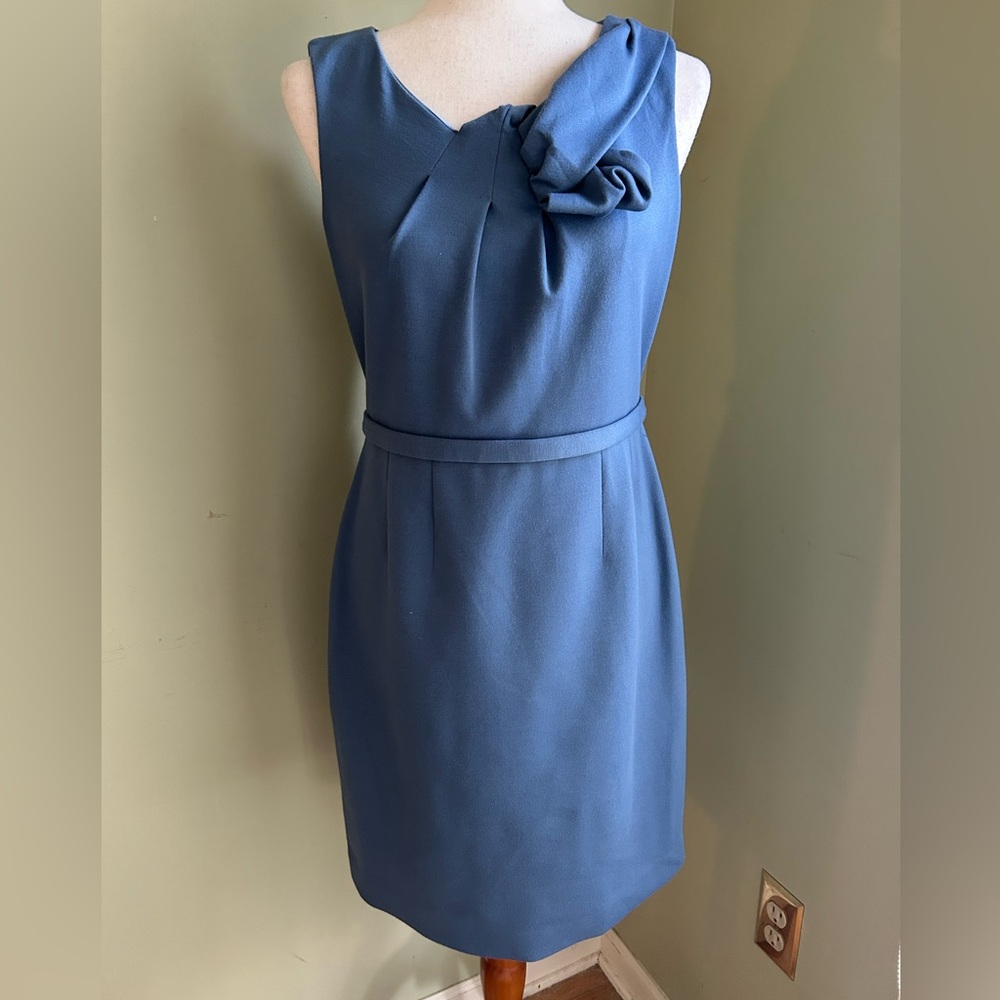 T. Tahiri Blue Sleeveless Sheath Dress. Size 6. Decorative neckline, self belt.